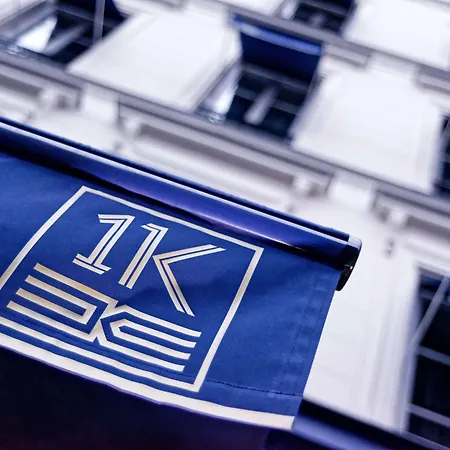 Hotel 1k Paris