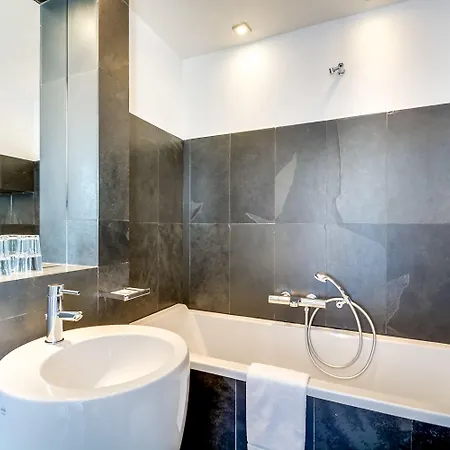 1k Hotel 4*