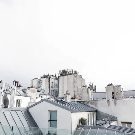 1k 4* Paris