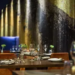1k Hotell 4*