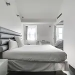 Hotell 1k Paris