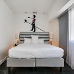 1k Hotell 4*