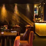 1k Hotell 4*