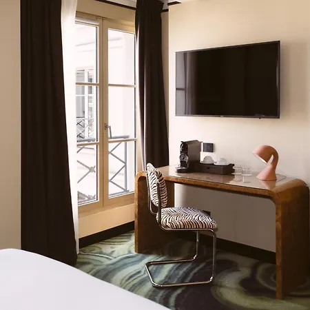 1k 4* Paris