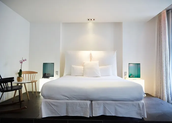1k Hotel