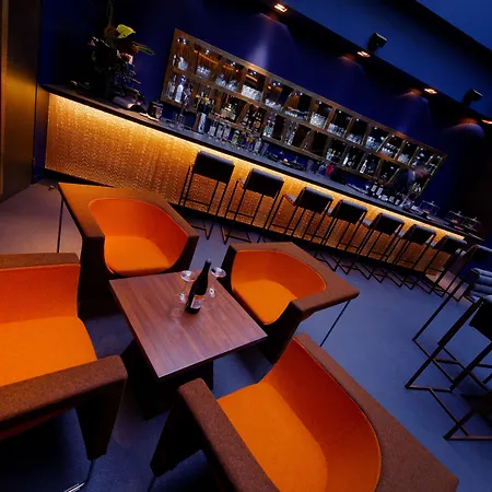 Hotel 1k 4*